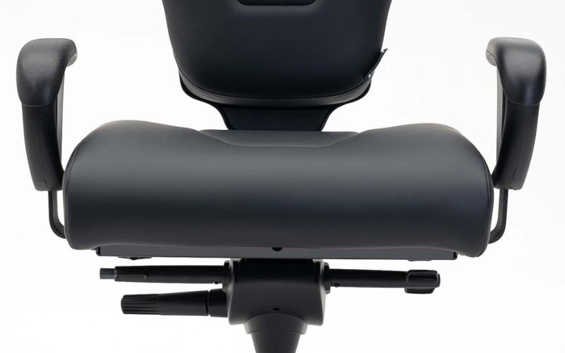 Office Chair Anatomy: What Is the Seat Pan?